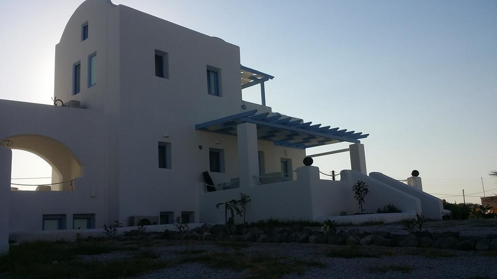 Santoxenia Luxury Villa Kamári الغرفة الصورة